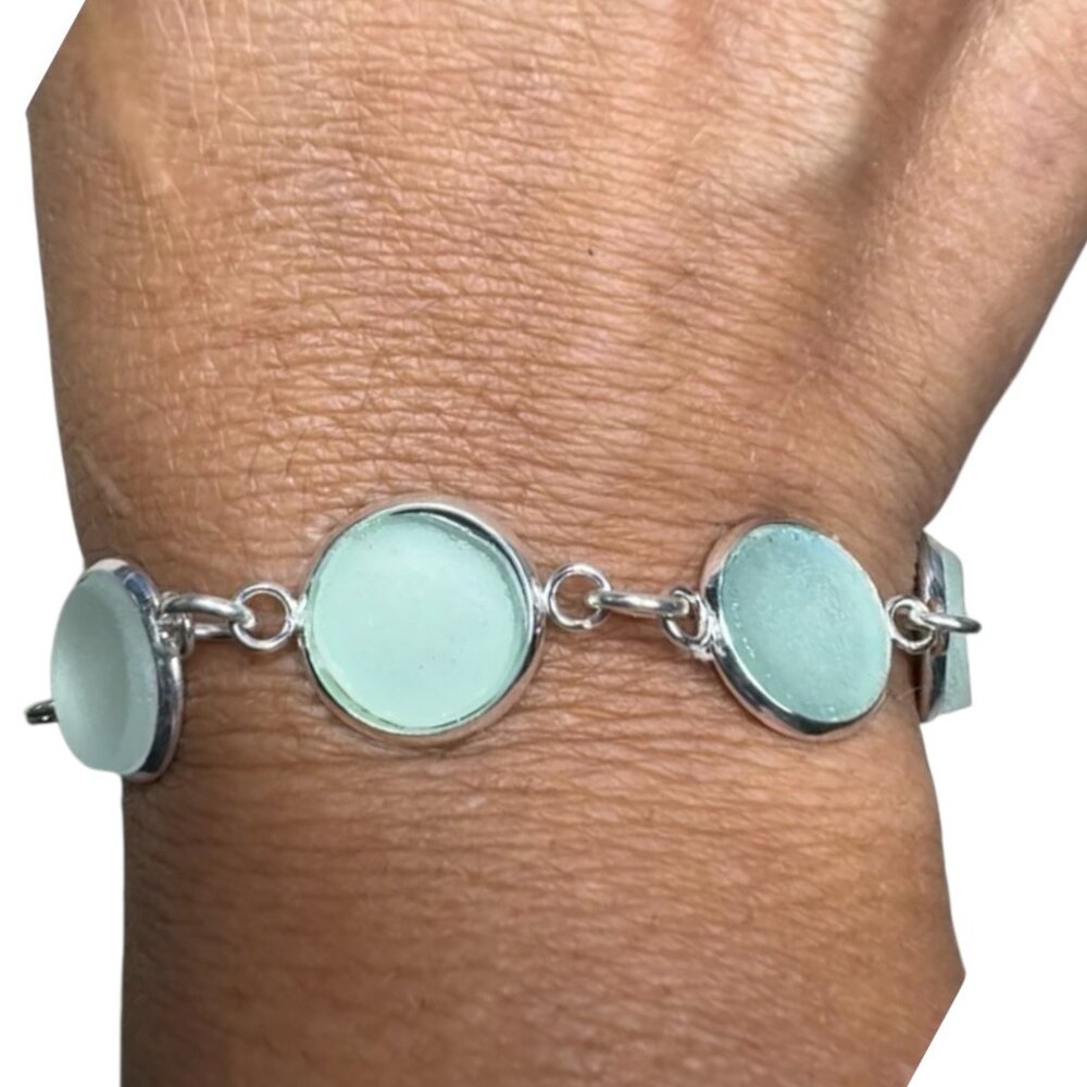 Dainty Sea Glass & Silver Plated Cabochon Artisan Hand Crafred  Bracelet